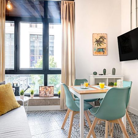 Vintage Apartment Near Puerta Del Sol Madrid Buitenkant foto