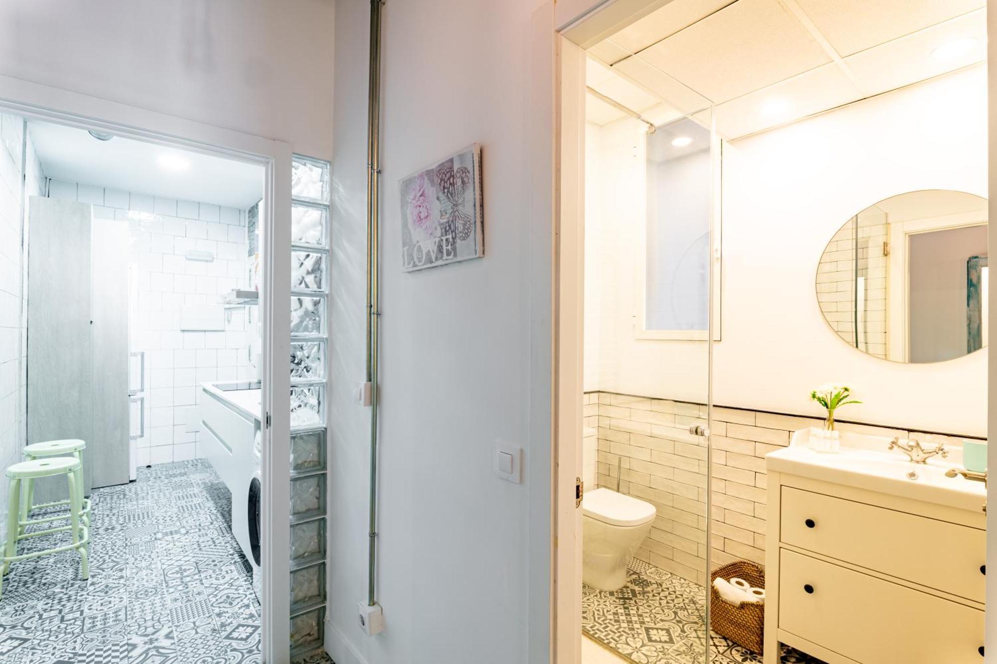 Vintage Apartment Near Puerta Del Sol Madrid Buitenkant foto